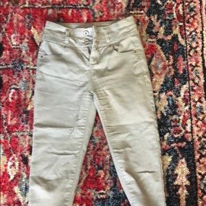 Women’s light green khaki skinny pant